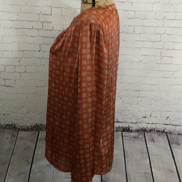 ROZ & ALI Dressy Button Down Blouse - Picture 3 of 8